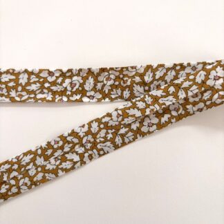 Liberty skråbånd, Okker med hvide blomster, 40/20